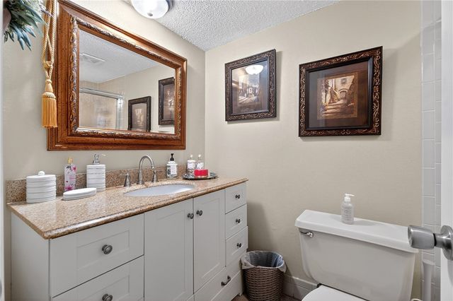 1016 S 27th Street, Rogers, AR 72758