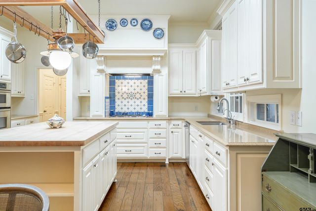 736 Fairmont Drive, Tyler, TX 75701