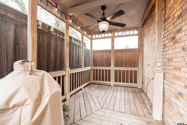 736 Fairmont Drive, Tyler, TX 75701