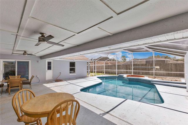 623 OAKPARK LOOP, Davenport, FL 33837