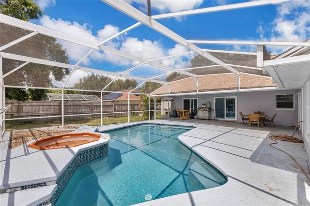 623 OAKPARK LOOP, Davenport, FL 33837