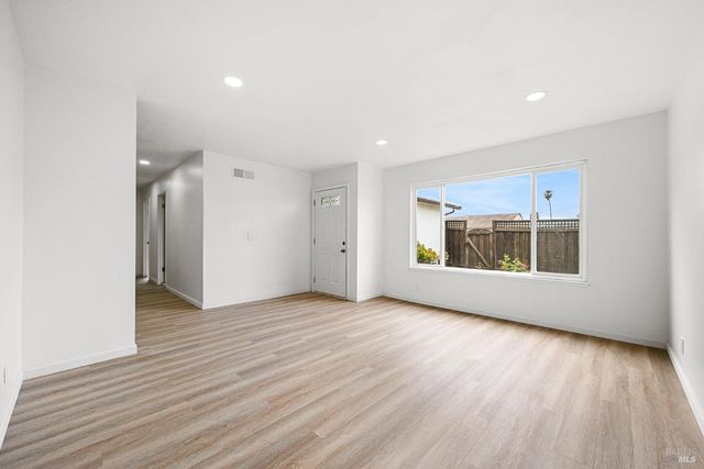 148 Obrien Cir, Vallejo, CA 94589