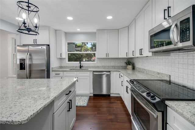 30437 ORANGE DRIVE, Leesburg, FL 34748