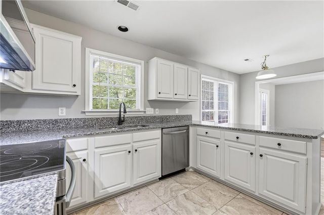 4002 Auburn Hills Drive, Greensboro, NC 27407