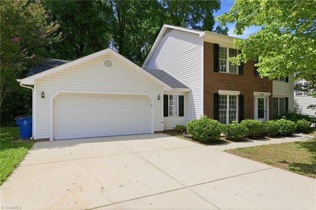 4002 Auburn Hills Drive, Greensboro, NC 27407