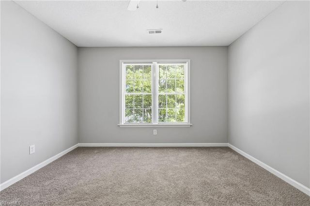 4002 Auburn Hills Drive, Greensboro, NC 27407
