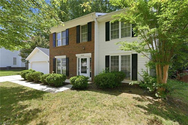 4002 Auburn Hills Drive, Greensboro, NC 27407