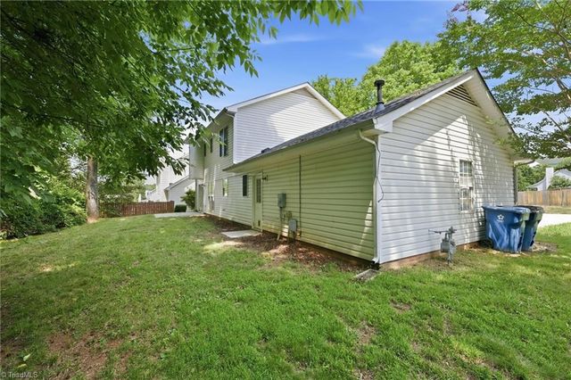 4002 Auburn Hills Drive, Greensboro, NC 27407