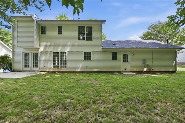 4002 Auburn Hills Drive, Greensboro, NC 27407