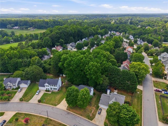 4002 Auburn Hills Drive, Greensboro, NC 27407