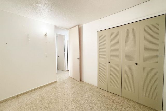 381 JARDIN DE VERSALLES STREET B-1, Vega Baja, PR 00693