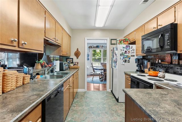 402 Fairmount Drive, Madison, IN 47250