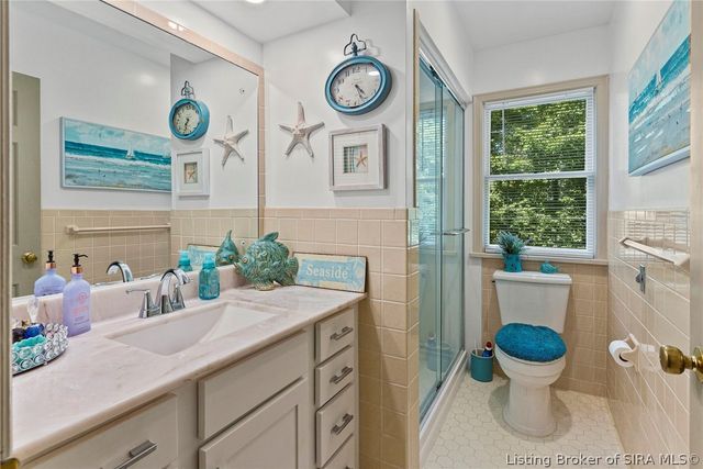 402 Fairmount Drive, Madison, IN 47250