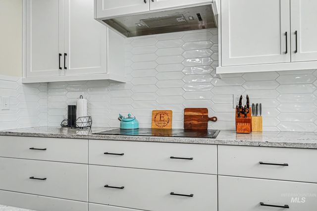 675 Gateway, Middleton, ID 83644