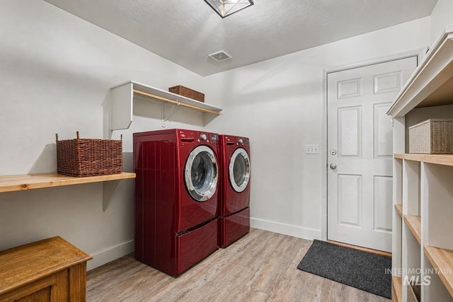 675 Gateway, Middleton, ID 83644