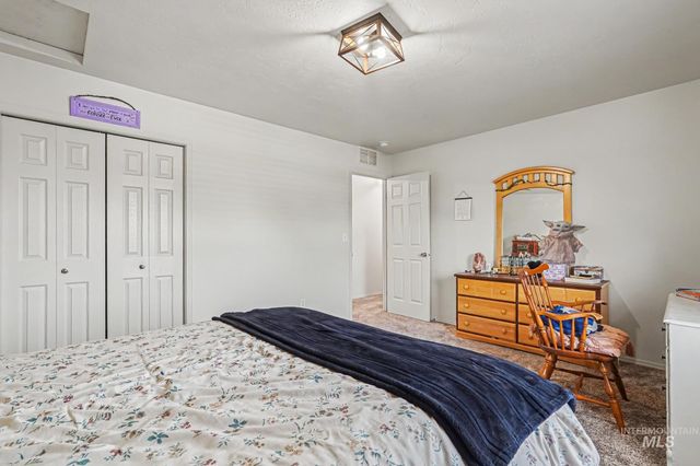 675 Gateway, Middleton, ID 83644