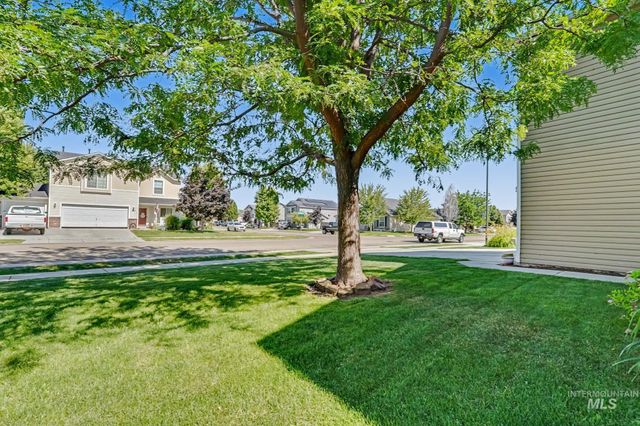 675 Gateway, Middleton, ID 83644