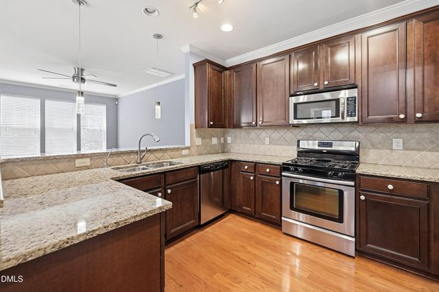 5911 Longeria, Raleigh, NC 27612