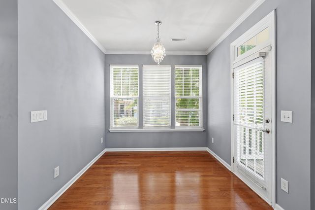 5911 Longeria, Raleigh, NC 27612