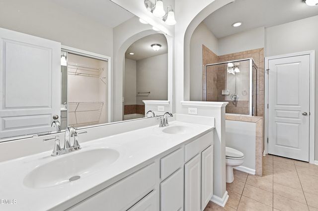 5911 Longeria, Raleigh, NC 27612