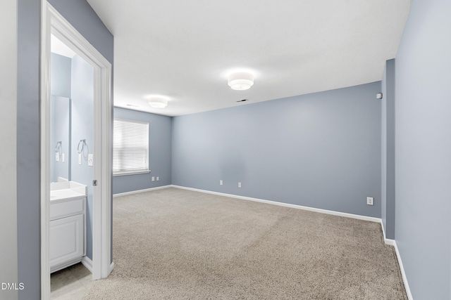 5911 Longeria, Raleigh, NC 27612