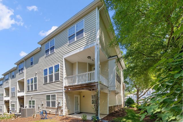 5911 Longeria, Raleigh, NC 27612