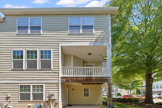 5911 Longeria, Raleigh, NC 27612