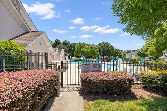 5911 Longeria, Raleigh, NC 27612