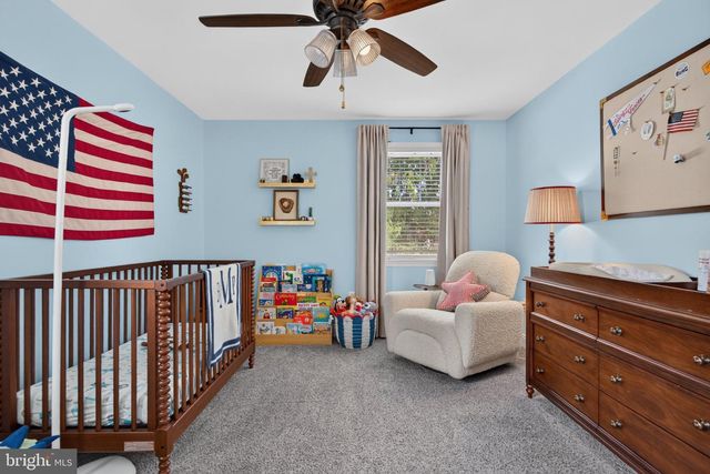 10 CAMDEN AVE, Voorhees, NJ 08043