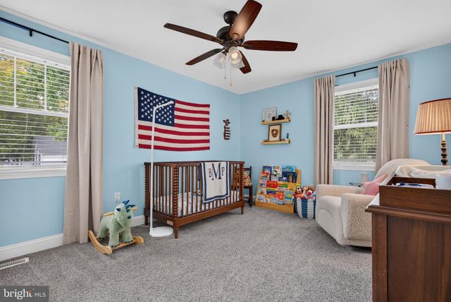 10 CAMDEN AVE, Voorhees, NJ 08043