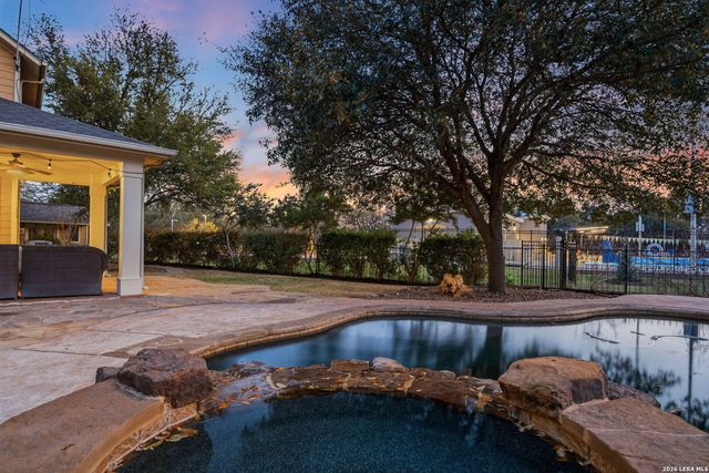 105 Clear Water, Boerne, TX 78006