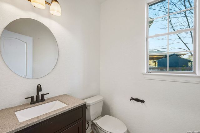 105 Clear Water, Boerne, TX 78006