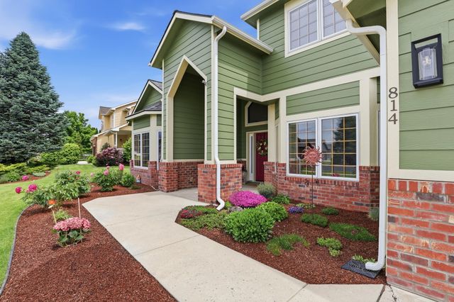 814 N High Desert Dr, Deer Park, WA 99006