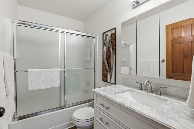 814 N High Desert Dr, Deer Park, WA 99006
