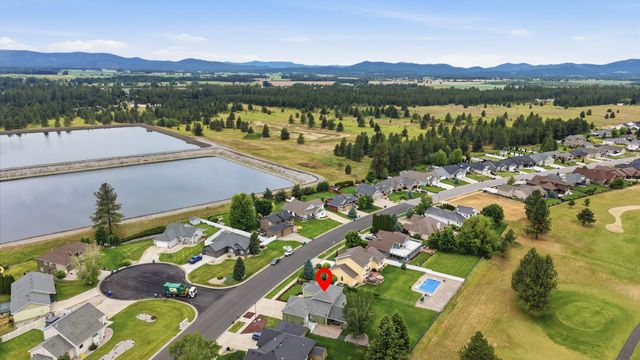 814 N High Desert Dr, Deer Park, WA 99006