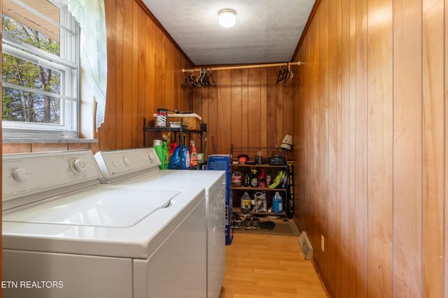 148 Green Hill Drive, Vonore, TN 37885