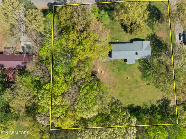 148 Green Hill Drive, Vonore, TN 37885