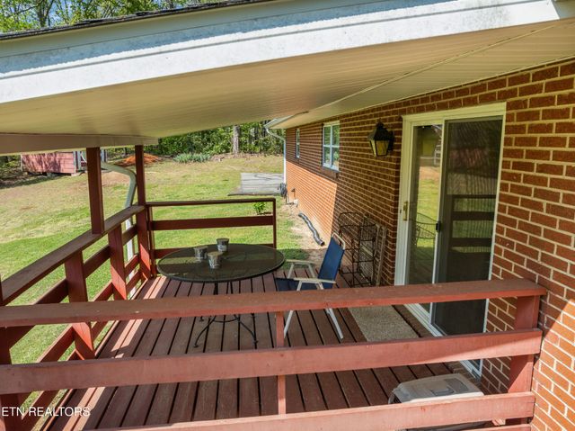 148 Green Hill Drive, Vonore, TN 37885
