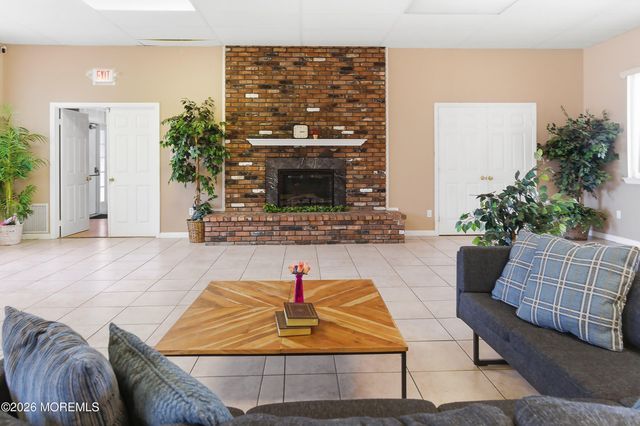 164 Camino Rio, Toms River, NJ 08755