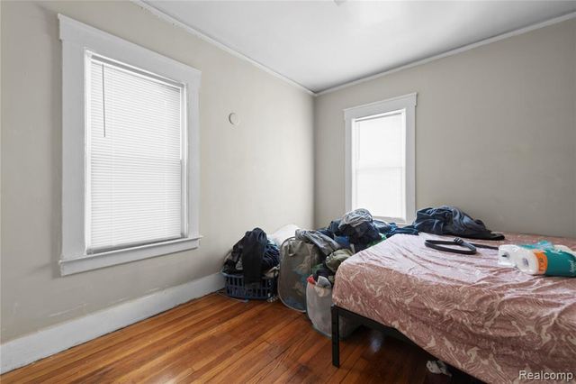 5272 Maplewood Street, Detroit, MI 48204