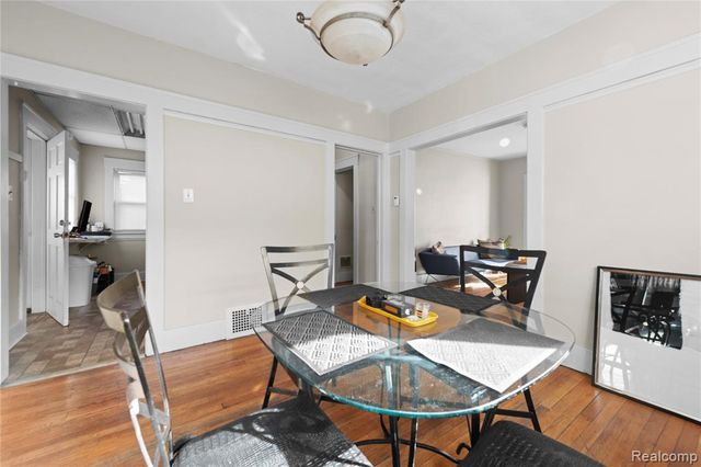 5272 Maplewood Street, Detroit, MI 48204