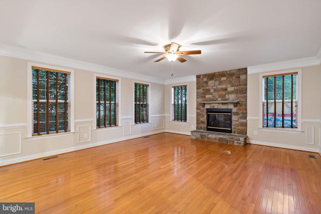 1501 MOHICAN CT, Frederick, MD 21701