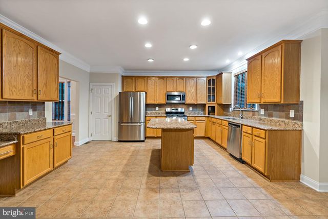 1501 MOHICAN CT, Frederick, MD 21701