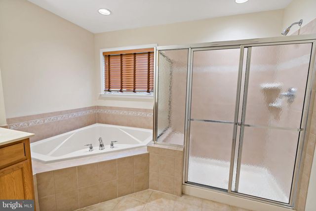 1501 MOHICAN CT, Frederick, MD 21701