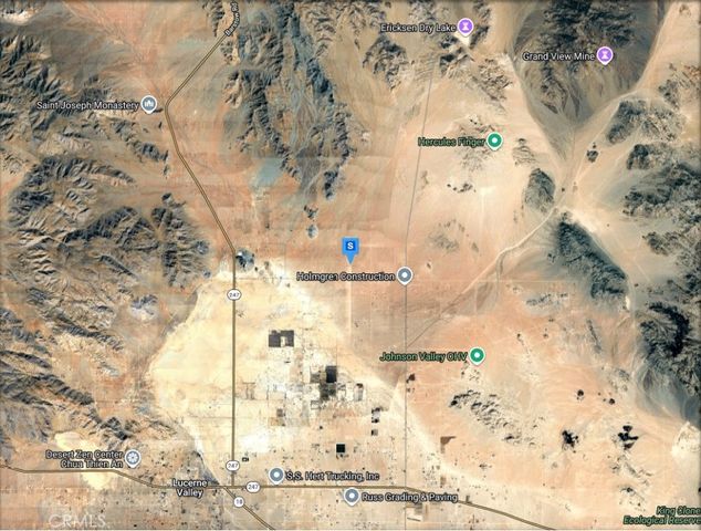 52 Near Lincoln Road, Lucerne Valley, CA 92356