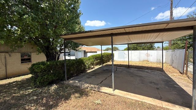 3976 Avocado Drive, Dallas, TX 75241
