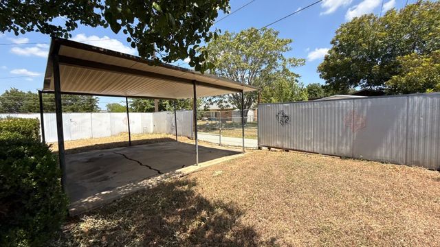 3976 Avocado Drive, Dallas, TX 75241