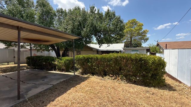 3976 Avocado Drive, Dallas, TX 75241