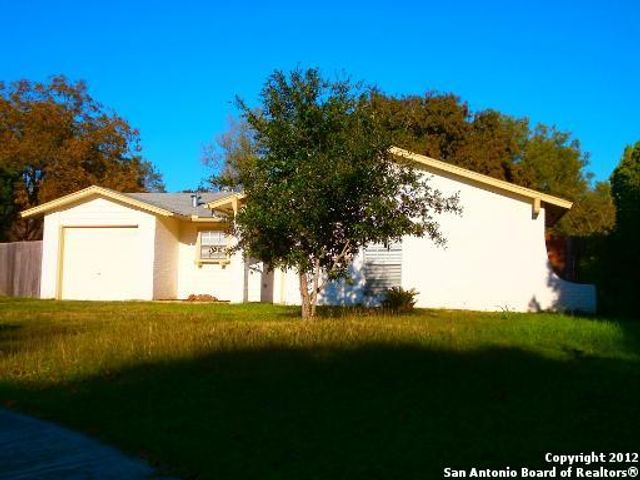 225 Linda, Schertz, TX 78154