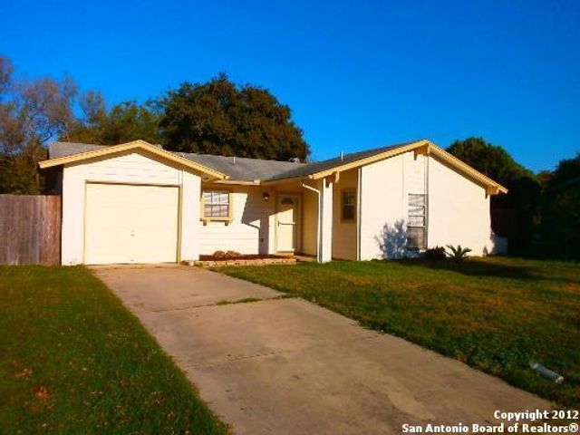 225 Linda, Schertz, TX 78154